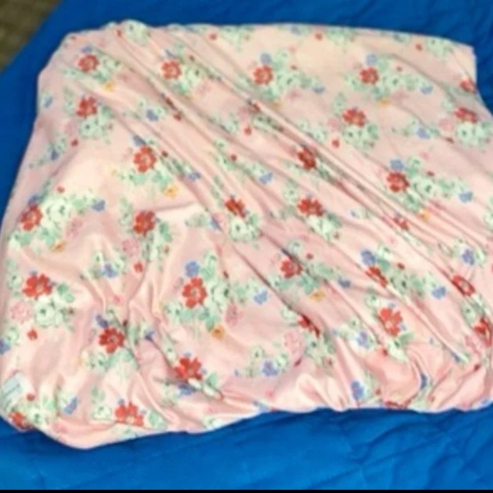 Sweethoney Vintage Crib Sheet - RARE PRINT & HTF